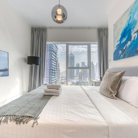 شقة دبي  في Maison Privee - Aesthetic Apt With Stunning View In Luxurious Building المظهر الخارجي الصورة